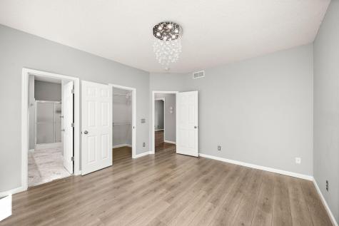 20337 Ipava Avenue Lakeville MN 55044