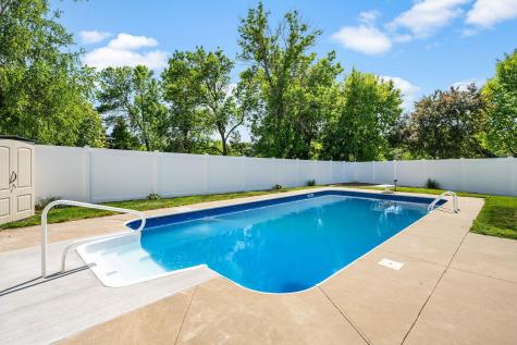20337 Ipava Avenue Lakeville MN 55044
