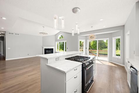 20337 Ipava Avenue Lakeville MN 55044