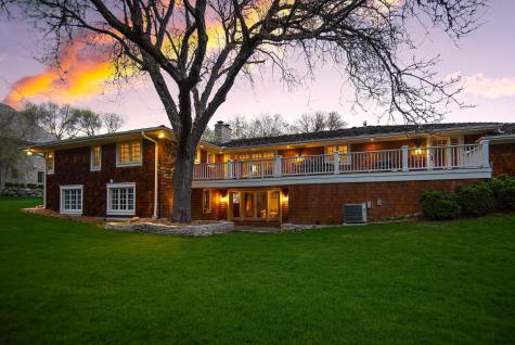 6601 Dovre Drive Edina MN 55436