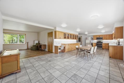 4942 43rd Avenue N Moorhead MN 56560
