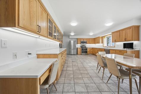 4942 43rd Avenue N Moorhead MN 56560