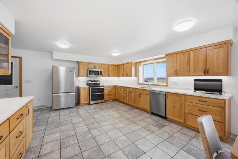 4942 43rd Avenue N Moorhead MN 56560