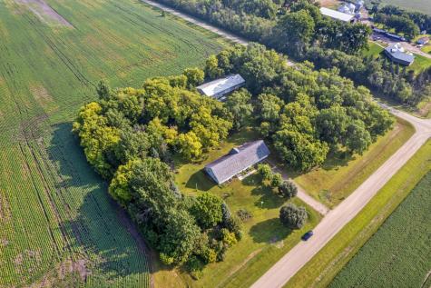 4942 43rd Avenue N Moorhead MN 56560