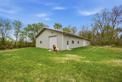 4942 43rd Avenue N Moorhead MN 56560
