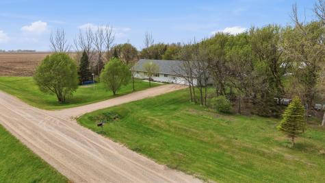 4942 43rd Avenue N Moorhead MN 56560