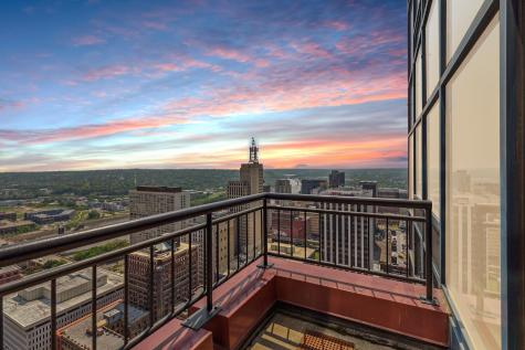 168 6th Street E Saint Paul MN 55101