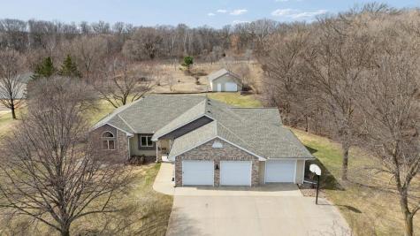 4465 Farmdale Circle Saint Augusta MN 56301