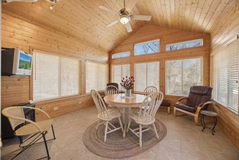 4465 Farmdale Circle Saint Augusta MN 56301