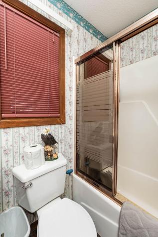 1364 12th Avenue S Fargo ND 58103