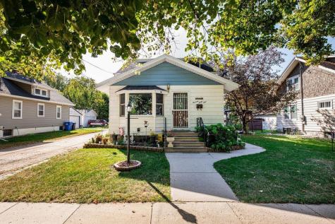 1364 12th Avenue S Fargo ND 58103
