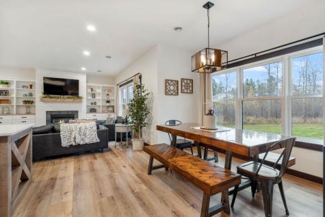 59 E Riverside Road Esko MN 55733
