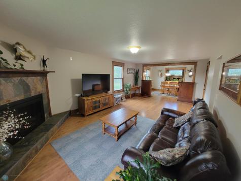 551 Wall Avenue Horace ND 58047