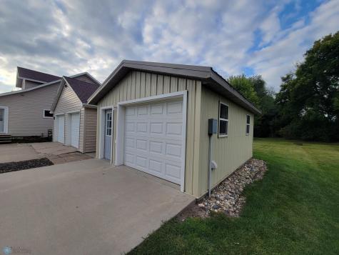 551 Wall Avenue Horace ND 58047