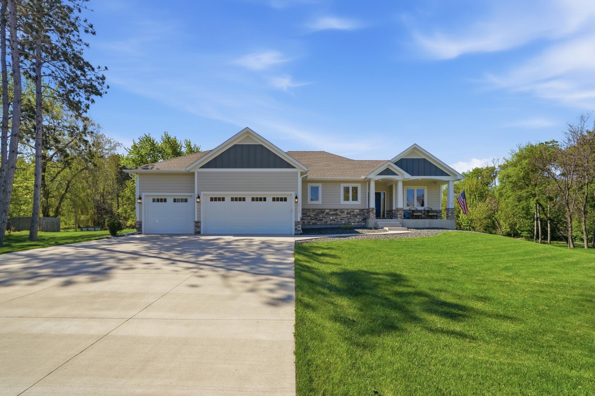25155 Glen Road Excelsior MN 55331