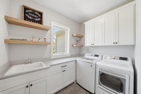25155 Glen Road Excelsior MN 55331