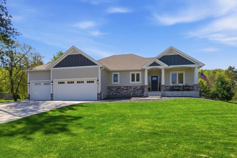 25155 Glen Road Excelsior MN 55331