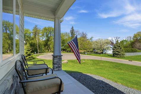25155 Glen Road Excelsior MN 55331