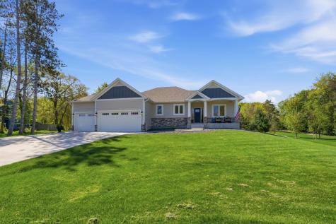 25155 Glen Road Excelsior MN 55331