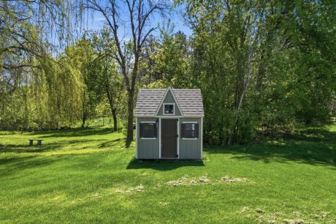25155 Glen Road Excelsior MN 55331