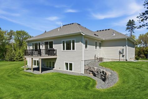 25155 Glen Road Excelsior MN 55331