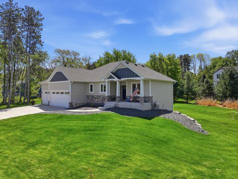 25155 Glen Road Excelsior MN 55331