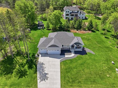 25155 Glen Road Excelsior MN 55331