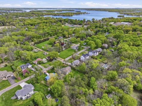 25155 Glen Road Excelsior MN 55331