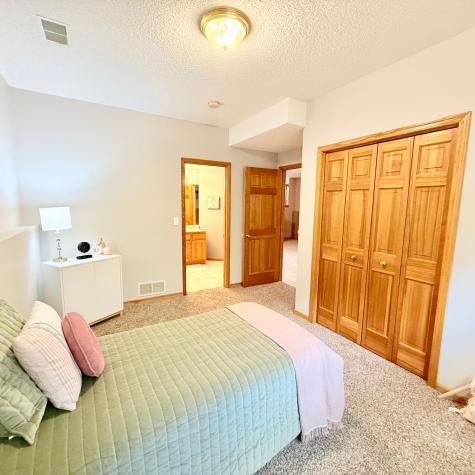 1978 Neal Street Red Wing MN 55066