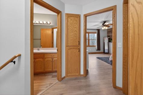 3335 Ten Oaks Street S Cambridge MN 55008