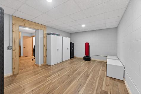 3335 Ten Oaks Street S Cambridge MN 55008