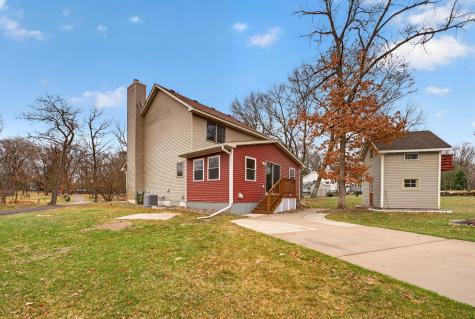 3335 Ten Oaks Street S Cambridge MN 55008