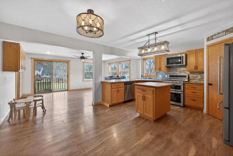 3335 Ten Oaks Street S Cambridge MN 55008