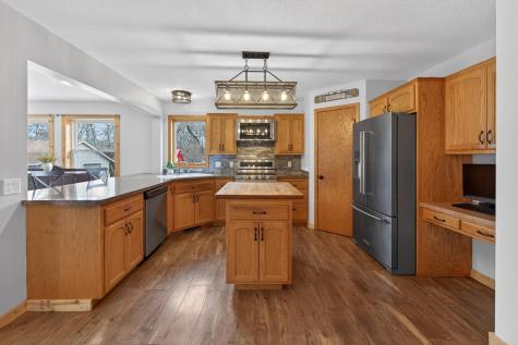 3335 Ten Oaks Street S Cambridge MN 55008