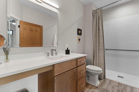 10821 Blossom Road Eden Prairie MN 55347