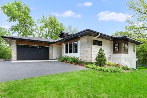 10821 Blossom Road Eden Prairie MN 55347
