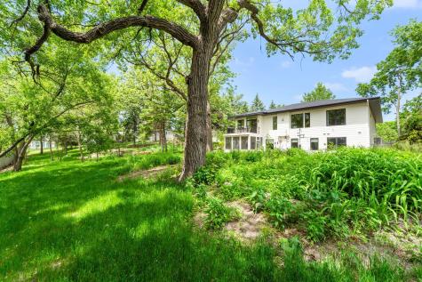 10821 Blossom Road Eden Prairie MN 55347