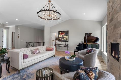 10821 Blossom Road Eden Prairie MN 55347