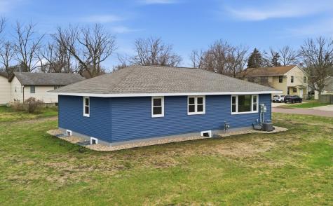 409 4th Avenue SE Mapleton MN 56065