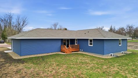 409 4th Avenue SE Mapleton MN 56065