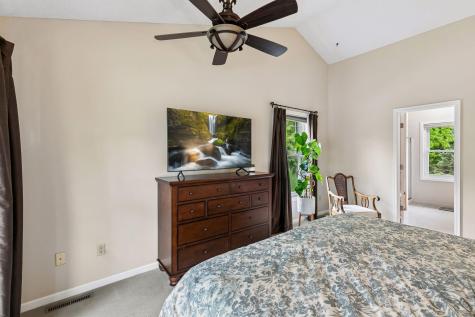 689 Havenhill Road Eagan MN 55123