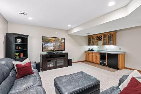 689 Havenhill Road Eagan MN 55123