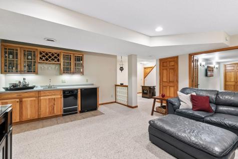 689 Havenhill Road Eagan MN 55123