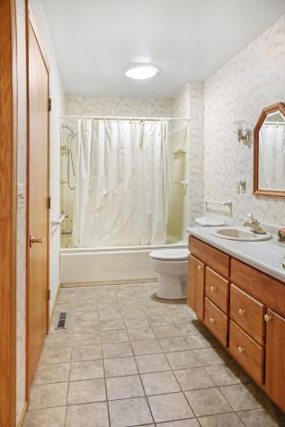 14425 W Lake Sallie Drive Detroit Lakes MN 56501