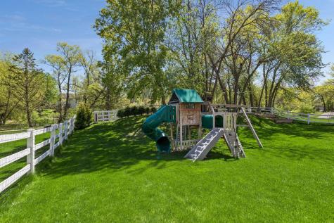3790 Yellowstone Lane N Plymouth MN 55446
