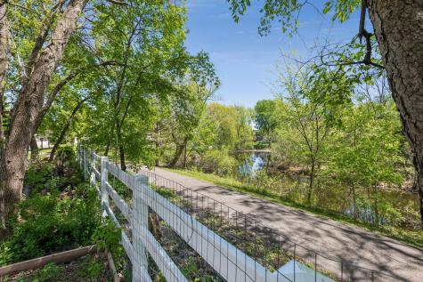 3790 Yellowstone Lane N Plymouth MN 55446