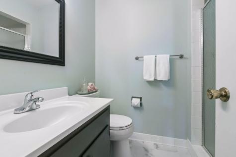 2710 Dale Street N Roseville MN 55113