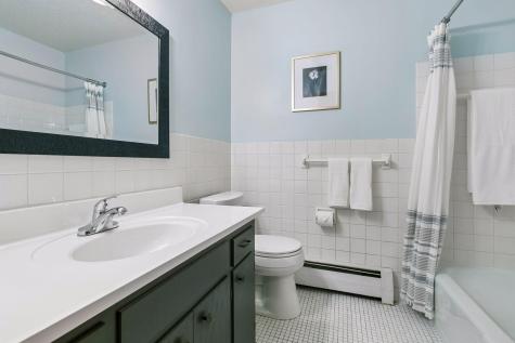 2710 Dale Street N Roseville MN 55113