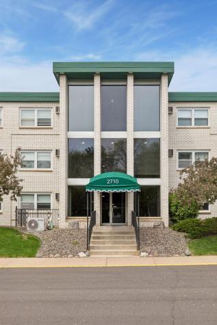 2710 Dale Street N Roseville MN 55113