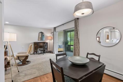 2710 Dale Street N Roseville MN 55113